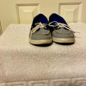 Keds tennis shoes. Navy and white